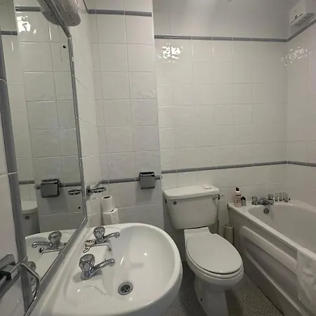 St Bridget's Appart hôtel *